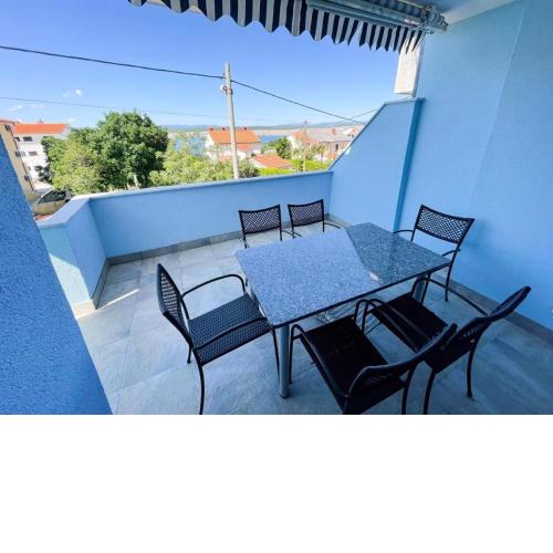 2 bedrooms appartement with sea view furnished terrace and wifi at Jadranovo