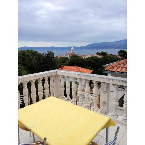 2 bedrooms appartement with sea view terrace and wifi at Supetar 1 km away from the beach