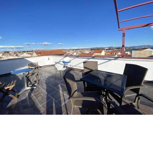 2 bedrooms appartement with wifi at Vodice