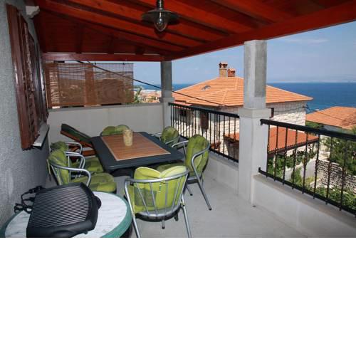 3 bedroom apartment Nik