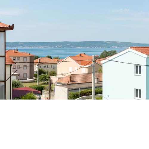 3BD Apartment MEDUNAC Sea view Free parking in Kaštel Gomilica