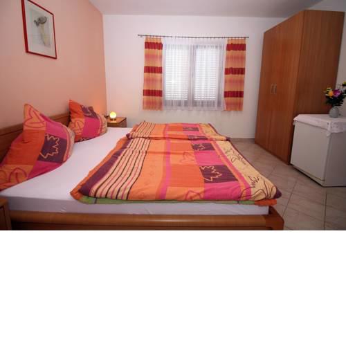 4 Bedroom Apartment in Tisno Near the Festival Site