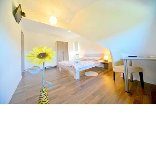 4 Seasons Guest House