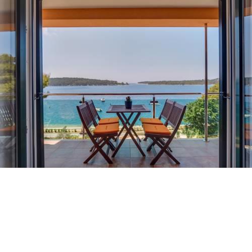 (4896-1) Apartment in Mali Lošinj with sea view, balcony, air conditioning, WiFi