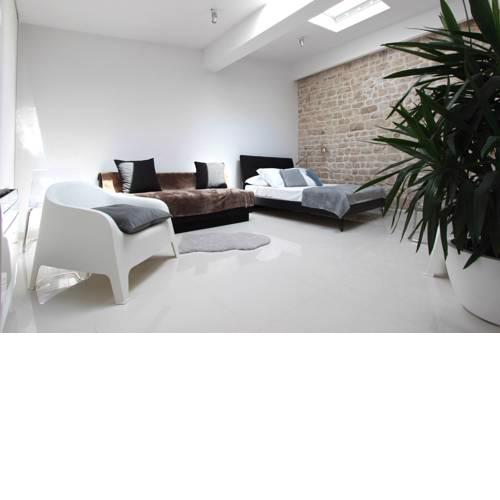 4K Centre Apartment