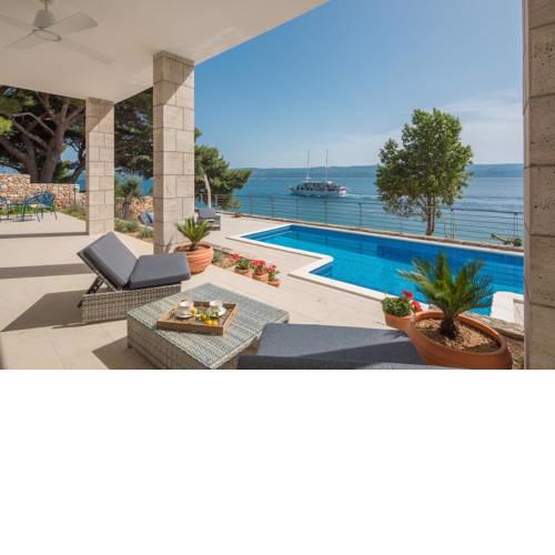Absolute Beach Villa
