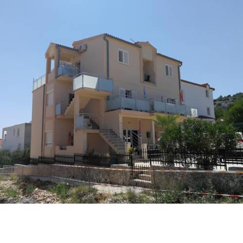 Adria Apartments