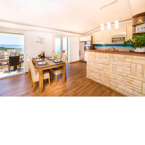 ADRIATIC APARTMENT MAKARSKA