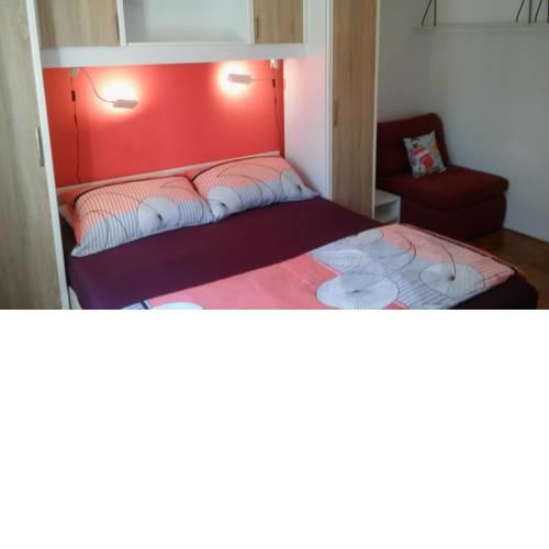 Affordable apartment Avelina with grill