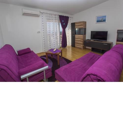 Almera - Makarska