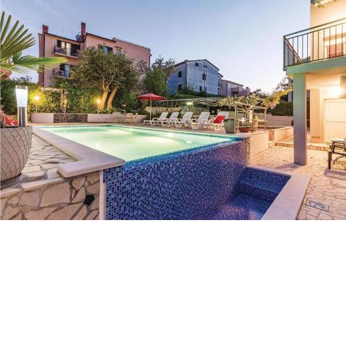 Amazing apartment in Banjole with 1 Bedrooms