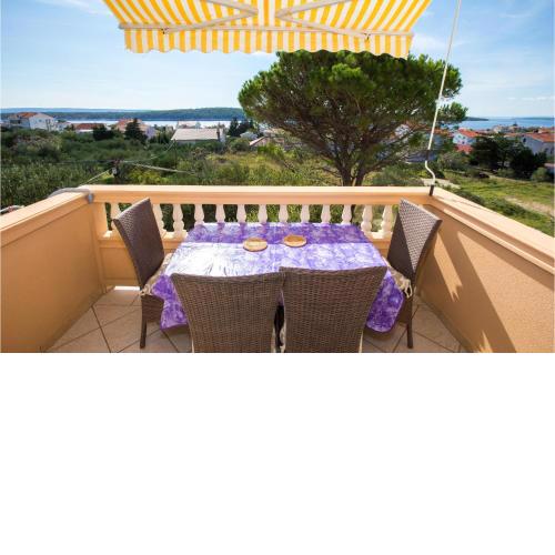 Amazing apartment in Barbat with 2 Bedrooms