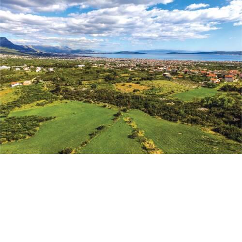 Amazing apartment in Kastel Stafilic with WiFi and 1 Bedrooms