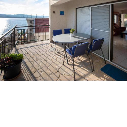 Amazing apartment in Klek with 3 Bedrooms