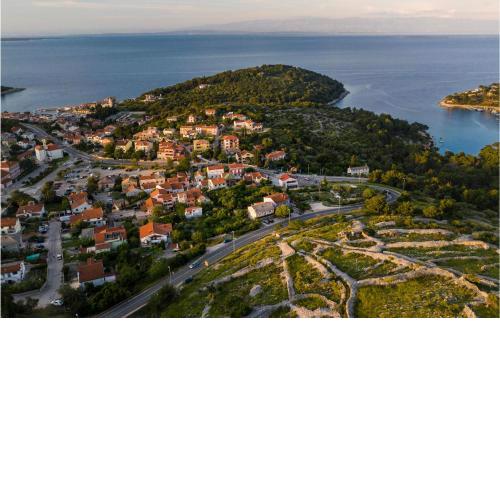 Amazing apartment in Mali Losinj with WiFi and 1 Bedrooms