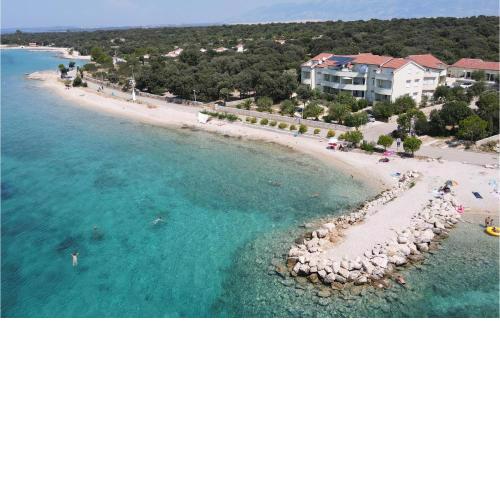 Amazing apartment in Mandre with Sauna