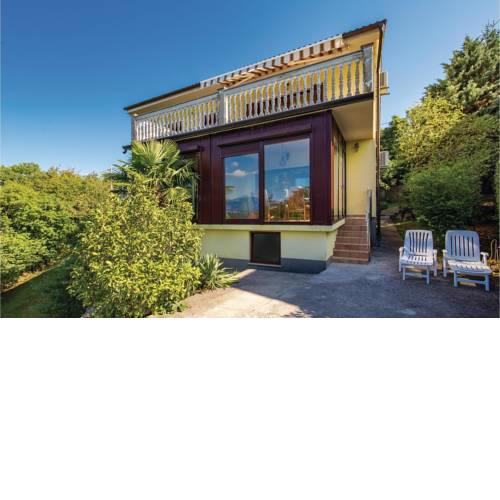 Amazing apartment in Marcelji w/ WiFi and 2 Bedrooms