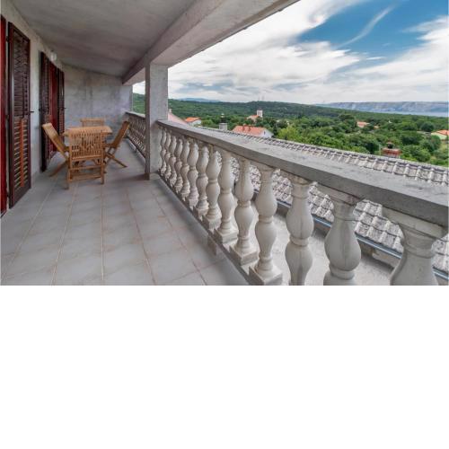 Amazing apartment in Novi Vinodolski with 3 Bedrooms