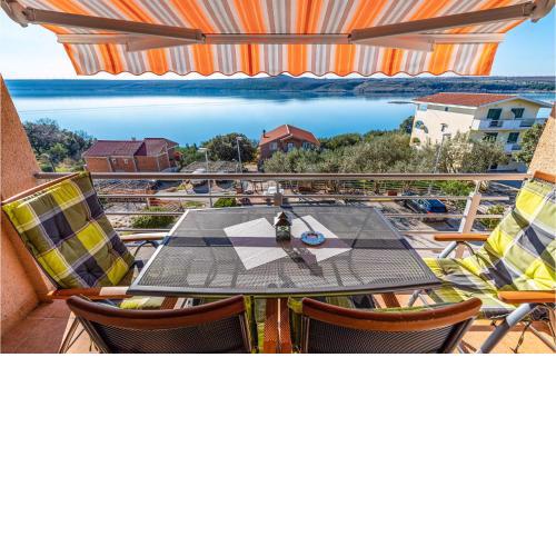 Amazing apartment in Posedarje with WiFi and 1 Bedrooms