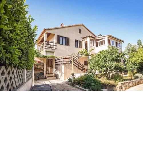Amazing apartment in Pula with WiFi and 3 Bedrooms