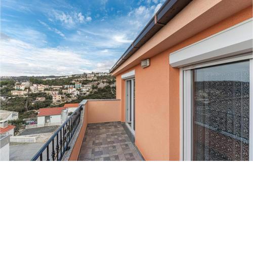 Amazing apartment in Sevid with WiFi and 2 Bedrooms