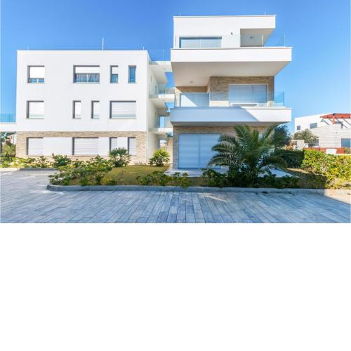 Amazing apartment in Sukosan with WiFi and 2 Bedrooms