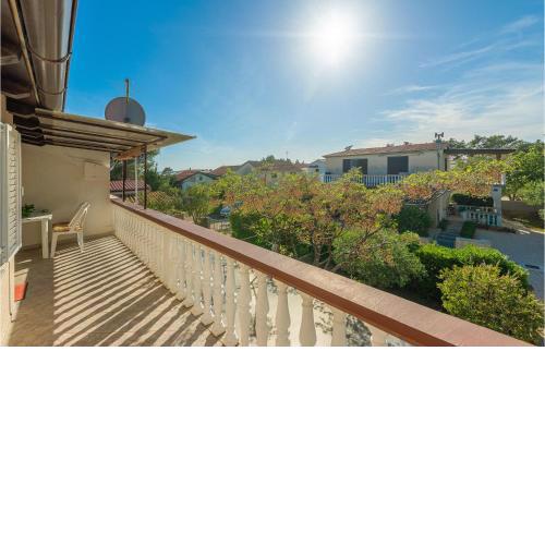 Amazing apartment in Vir with WiFi and 2 Bedrooms