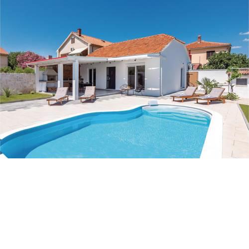 Amazing home in Betina w/ Outdoor swimming pool, WiFi and 2 Bedrooms