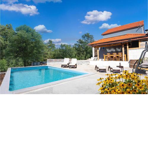 Amazing home in Donji Vinjani with WiFi, Outdoor swimming pool and 2 Bedrooms