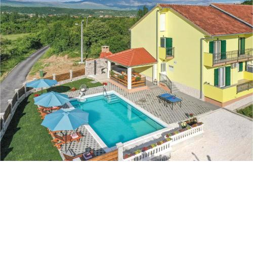 Amazing home in Hrvace with Outdoor swimming pool and 4 Bedrooms