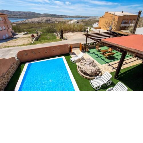 Amazing home in Zubovici with Outdoor swimming pool, WiFi and 2 Bedrooms