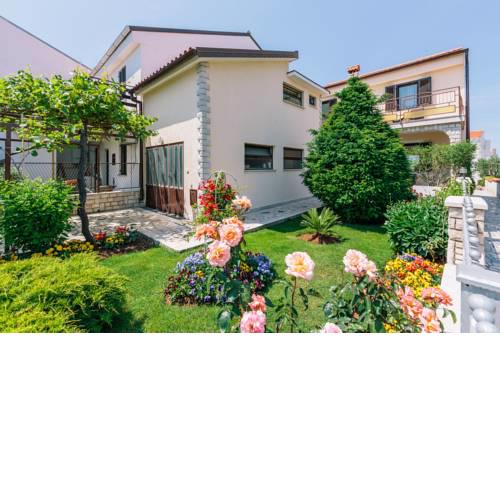 Andela Apartment