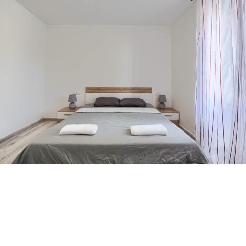 Andrea & Leon Apartments