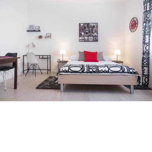 Angela Luxury Studio Apartment