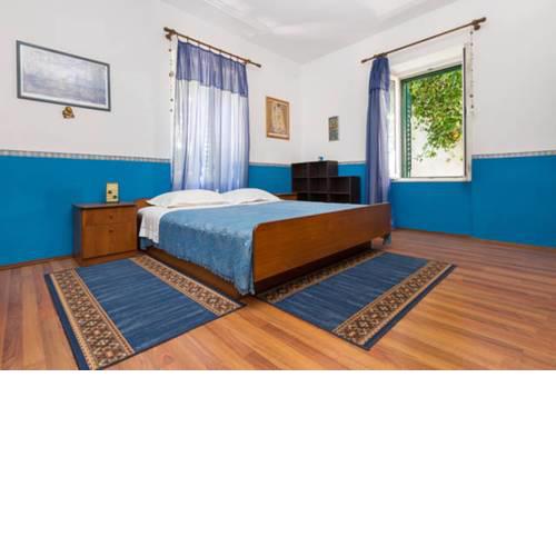 Anna Apartment