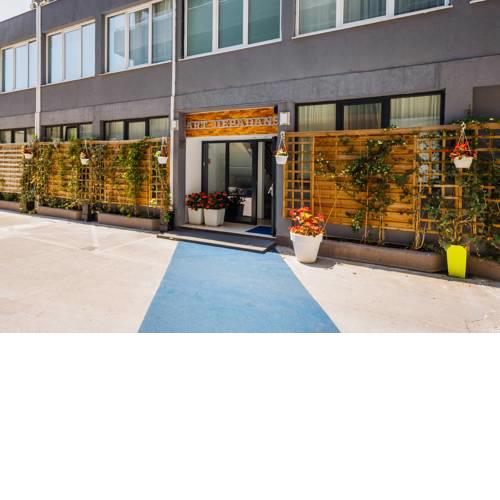 Annex building of Art Hotel