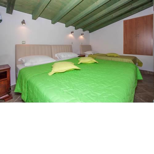 Ante Apartment