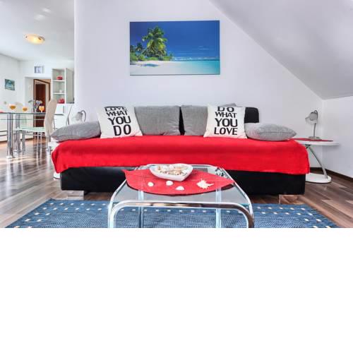 APARTAMENT LANA- ENJOY OLD TOWN AND PROMENADE
