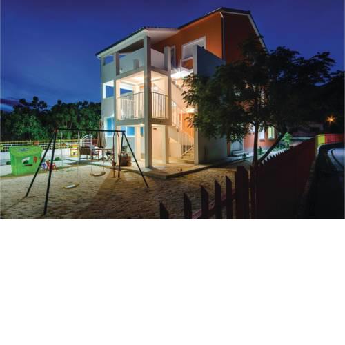 Apartament "Zdravko"