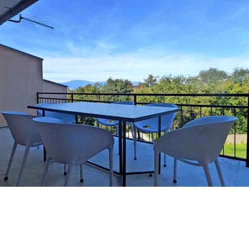 Apartement Car A4+1