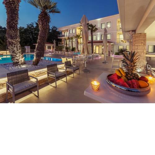 Aparthotel Adeo