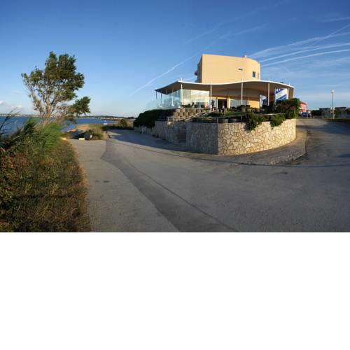 Aparthotel Condura Croatica