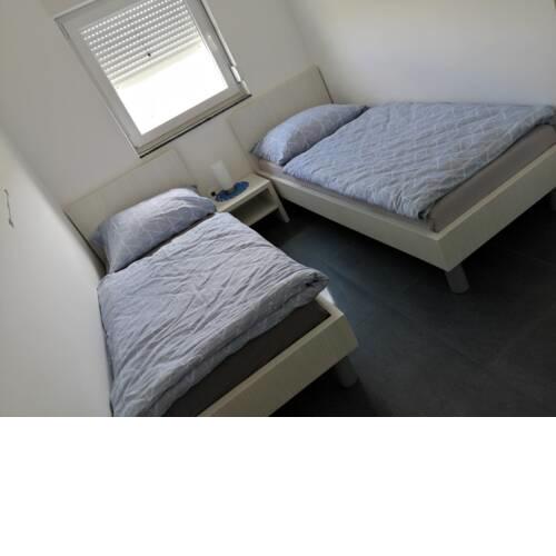 Apartma TaRia