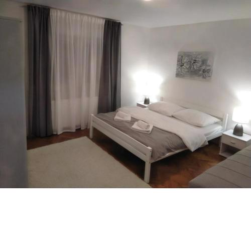 Apartman 1 Zagreb - Maksimir, KBC Rebro, free parking