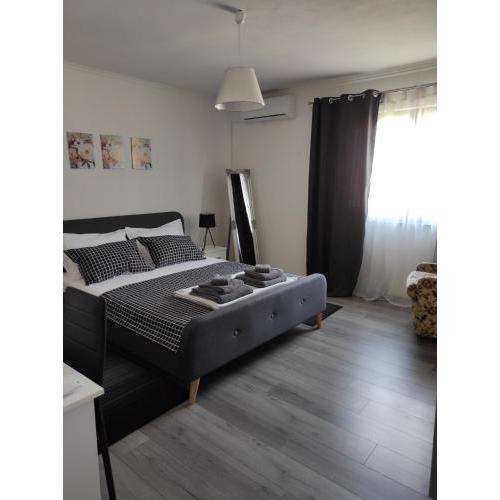 Apartman Domi