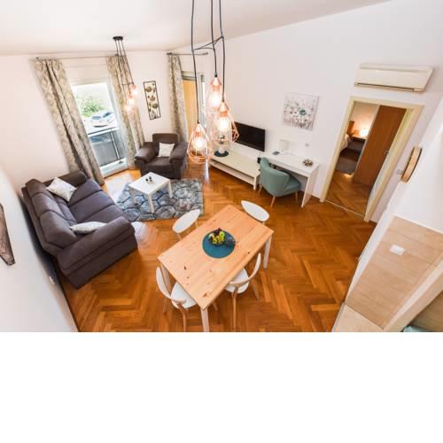 Apartman Dora