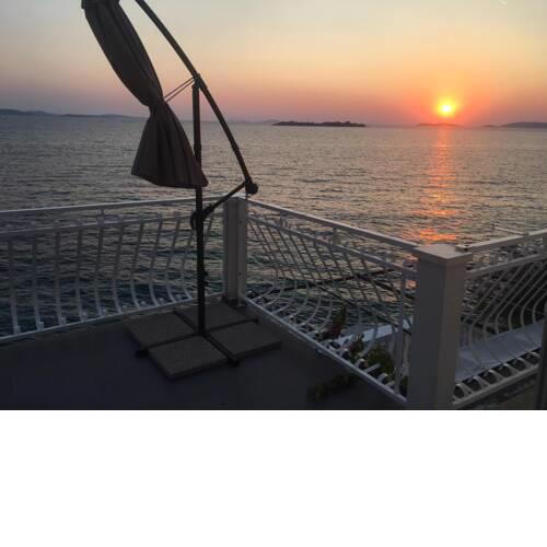APARTMAN DUJE , TRIBUNJ