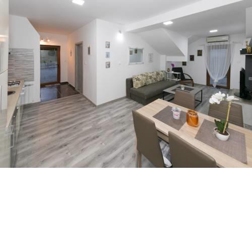 Apartman Dujmović 1