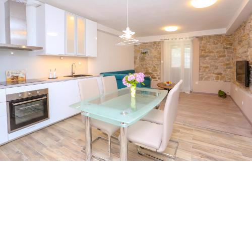 Apartman Dvor