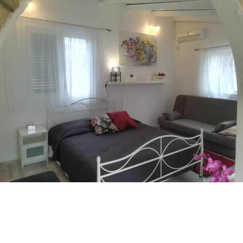 Apartman KARLANA - free parking - centar Split